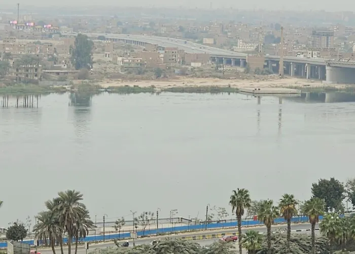 Excellent Studio One Bed Room Overlooking The Nile